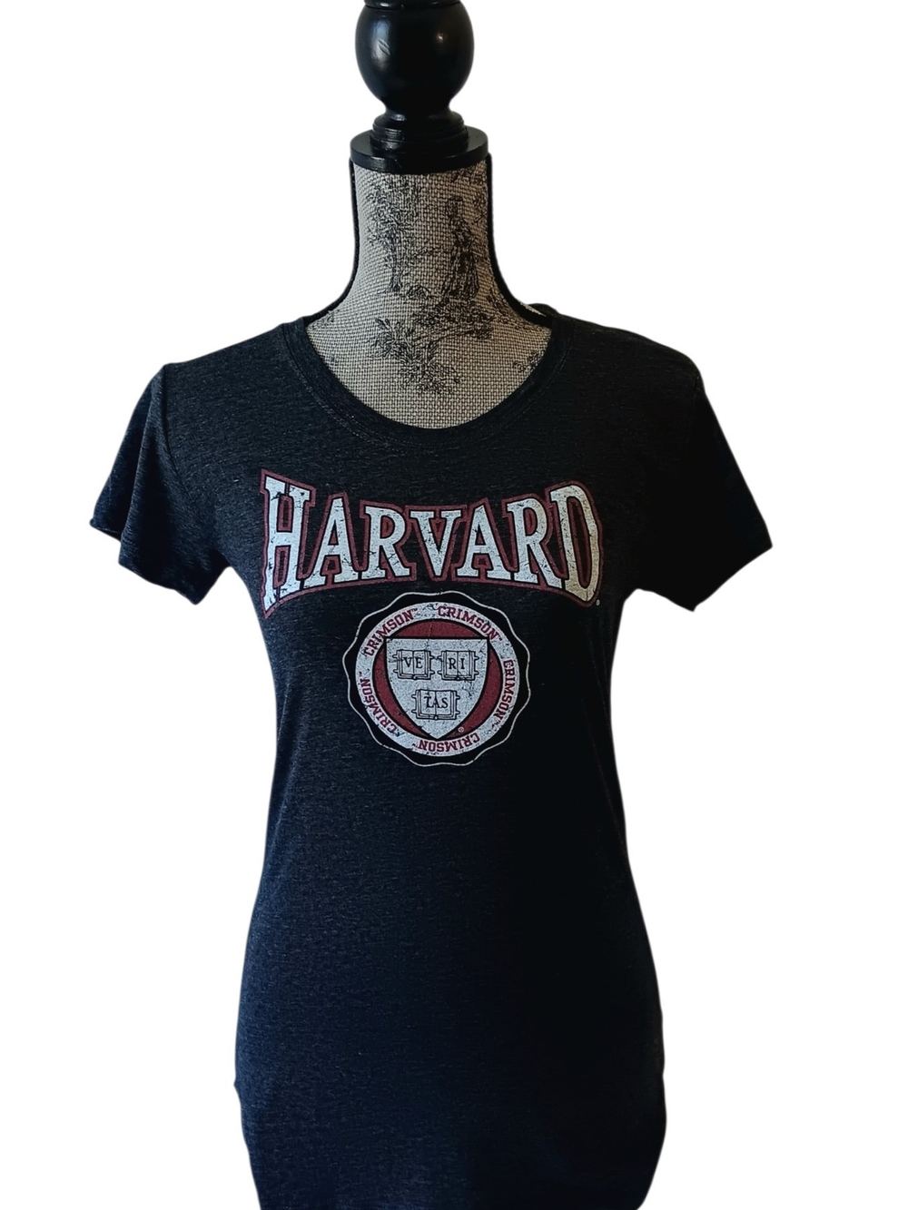 Harvard University Active Apparel black collegiate black short sleeve T-shirt XL